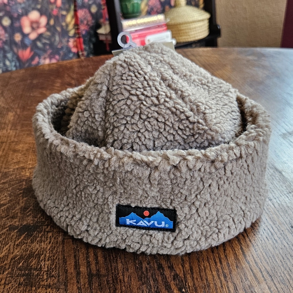 KAVU Fur Ball Beanie